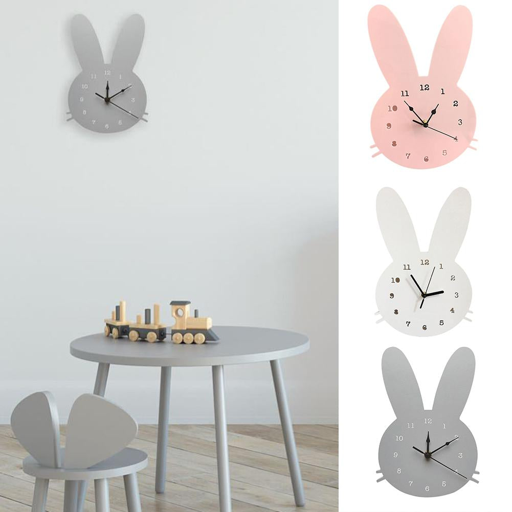 BunnyTime - Sødt vægur til børn i kanindesign