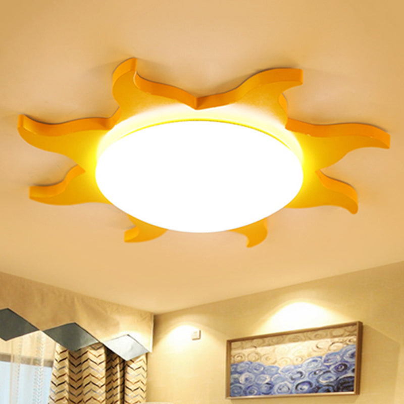 SunnyGlow - loftslampe til børneværelset | Solformet LED-belysning