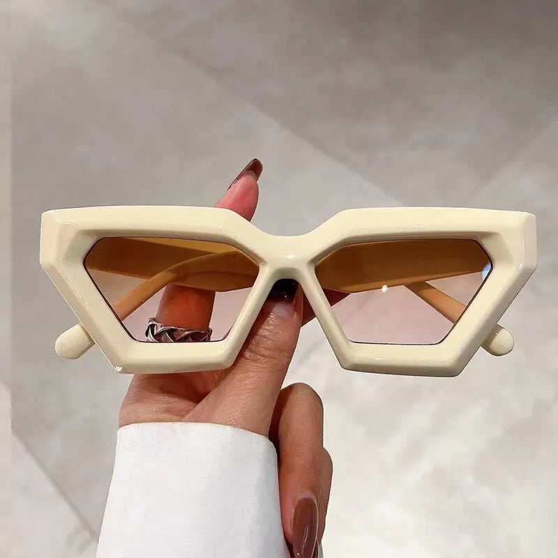 Evelyne - Retro-Sonnenbrille | Stylisches Quadratisches Design