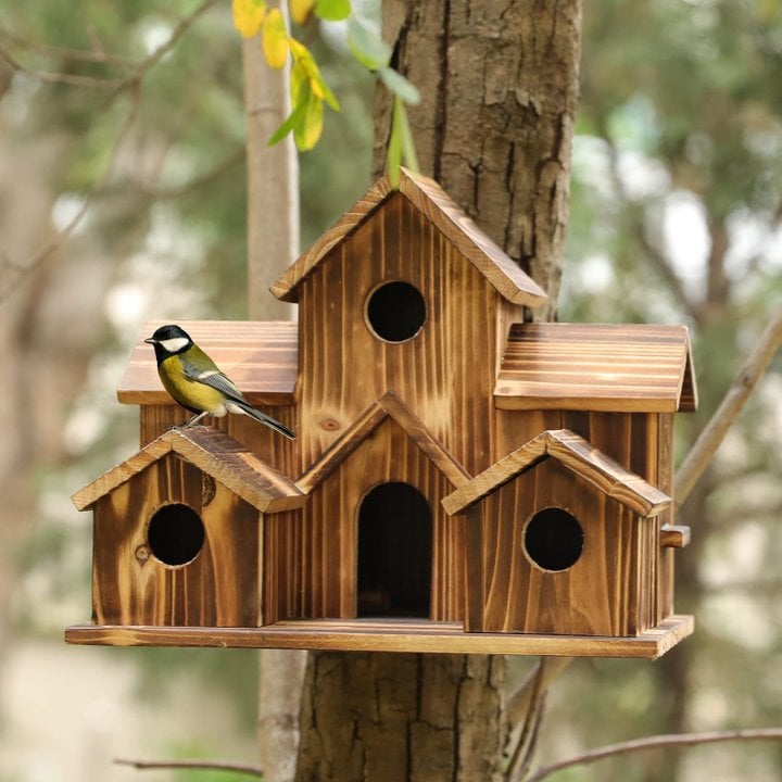 VogelHaven - Håndlavet fuglehus i træ med 6 huller