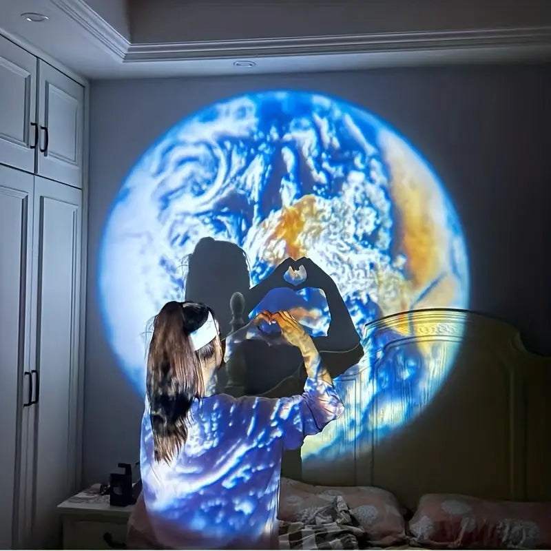 Stor Projektorlampe med Jorden og Månen – Fleksible Lysmuligheder til Vægprojektioner og Atmosfærisk Indendørs Belysning-4
