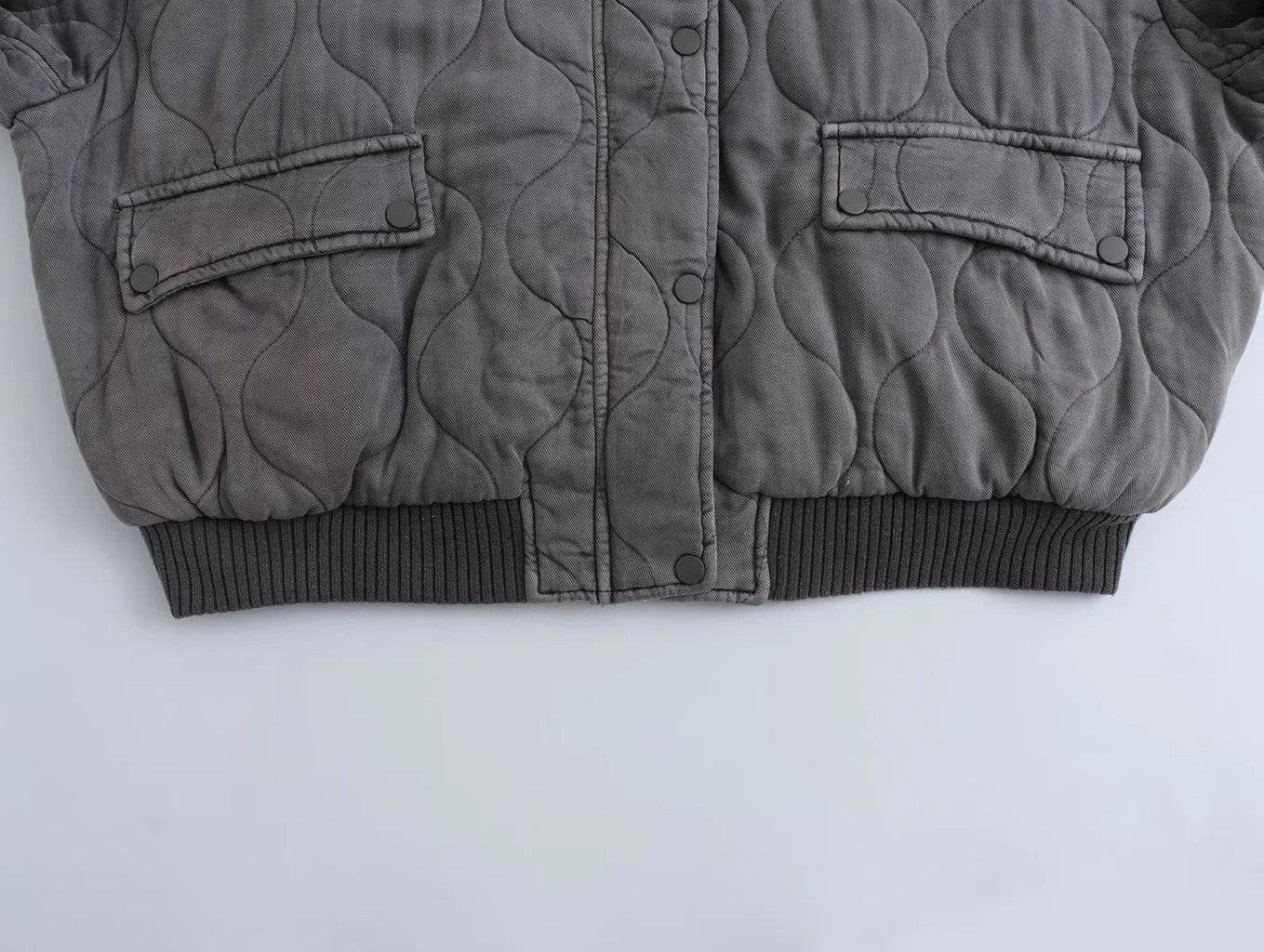 TrendBreeze - Vatteret bomberjakke med quiltet design | Trend møder komfort