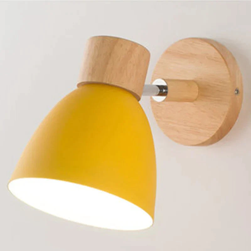 Variant image for Væglampe i Træ med Draaifunktion – Minimalistisk Skandinavisk Design, Justerbar Lysretning, Flere Farver-2