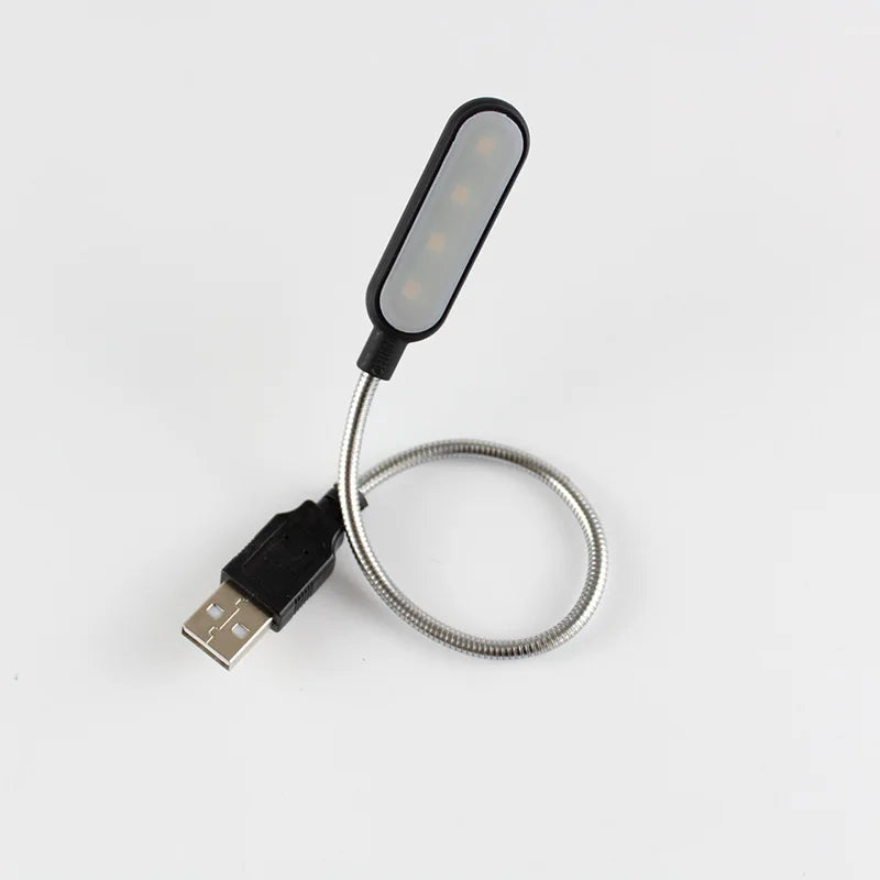Mini USB LED Boglampe | 4 LED Pærer | Øjenbeskyttelse & Bærbar Natlampe