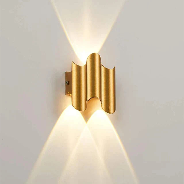 Variant image for Moderne Væglampe i Metal og Glas – Elegant Design til Indendørs Belysning med Varmt Lys 3000K-7