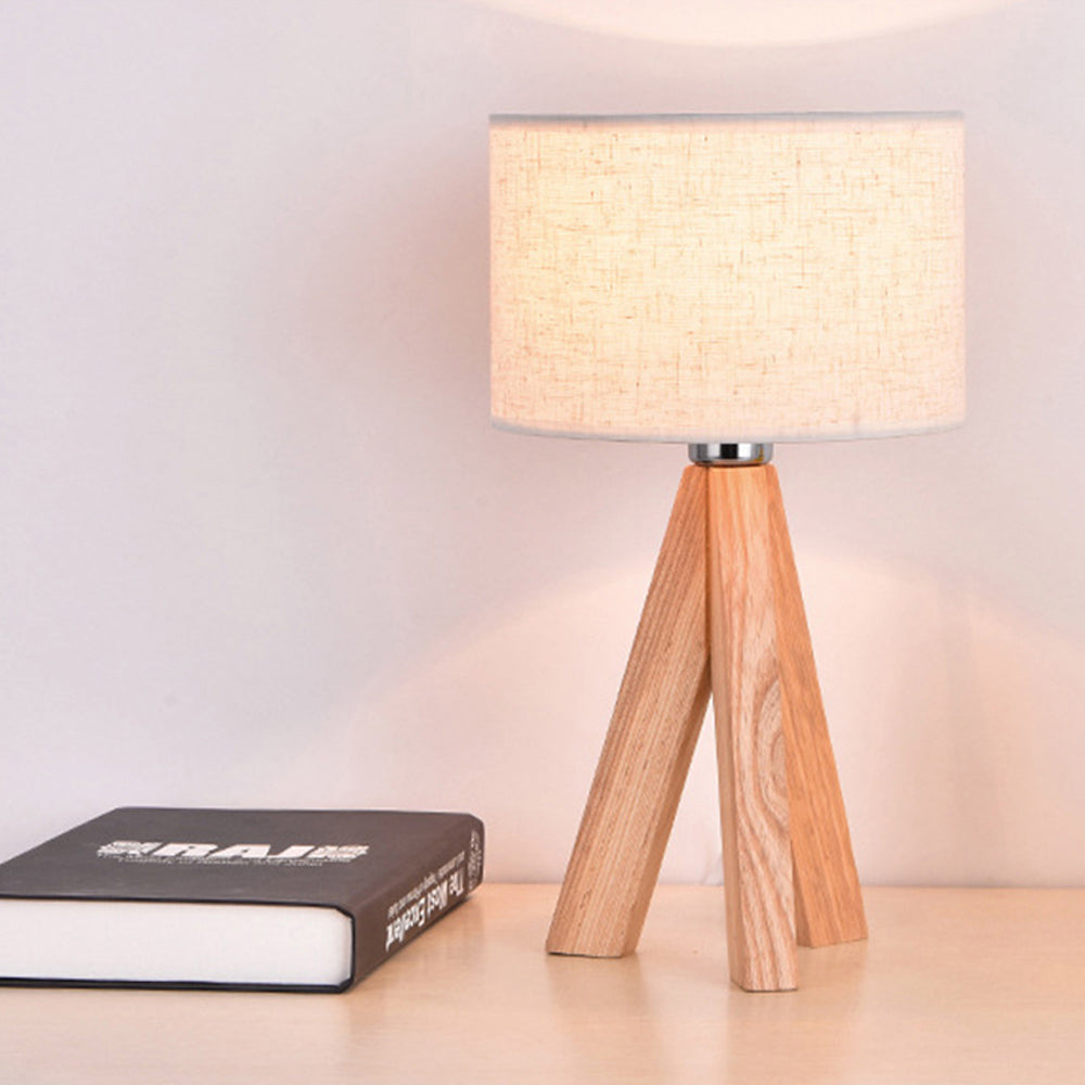 Minimalistisk Bordlampe i Massivt Træ med E27 Fatning – Ideel til Hyggelig Belysning og Stilfuld Indretning-4