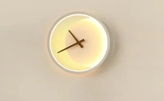Moderne LED-væglampe med Ur – Minimalistisk Design, Varmt Lys til Soveværelse og Stue-1