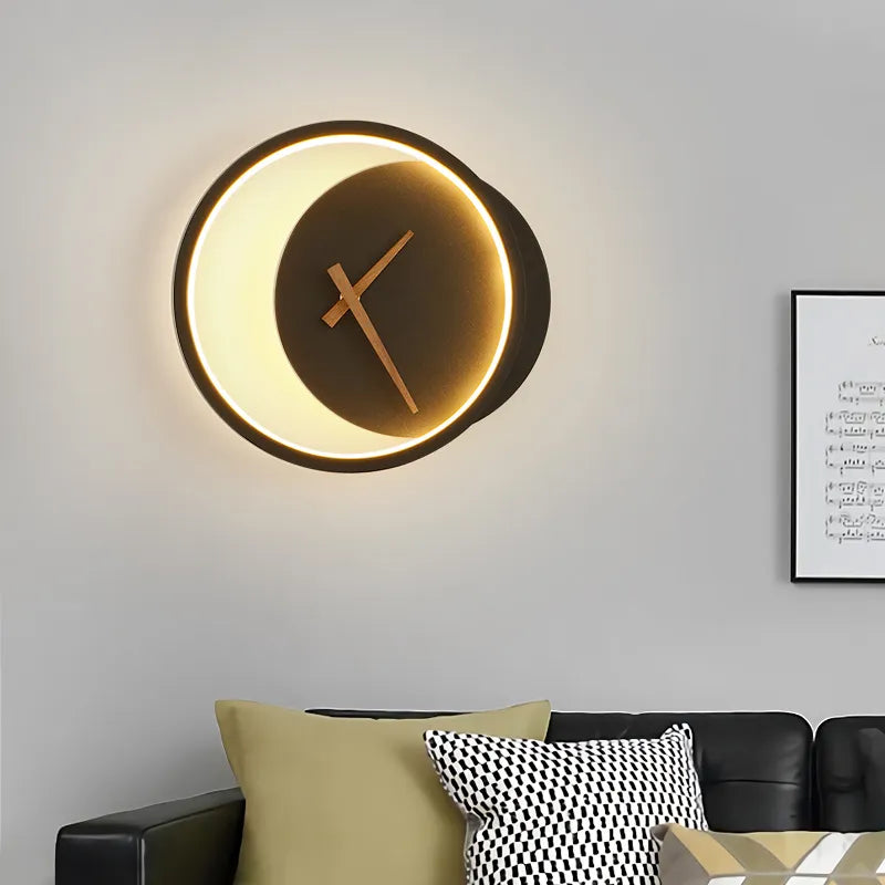 Moderne LED-væglampe med Ur – Minimalistisk Design, Varmt Lys til Soveværelse og Stue-2