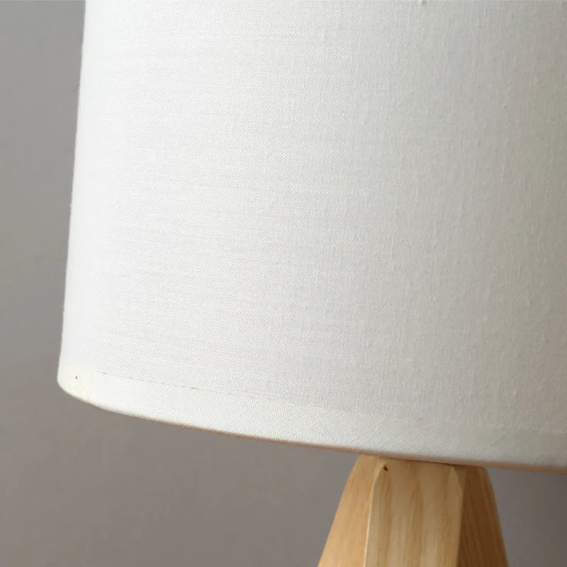 LumoraWood - Wood Opaline bordlampe | Stilfuld og naturlig atmosfære