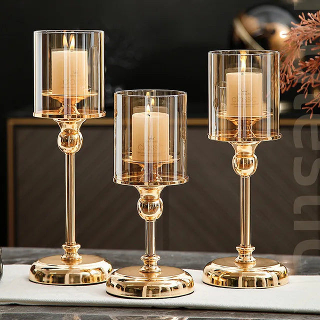 LumiElegance - Elegant nordisk lysestage til boligindretning