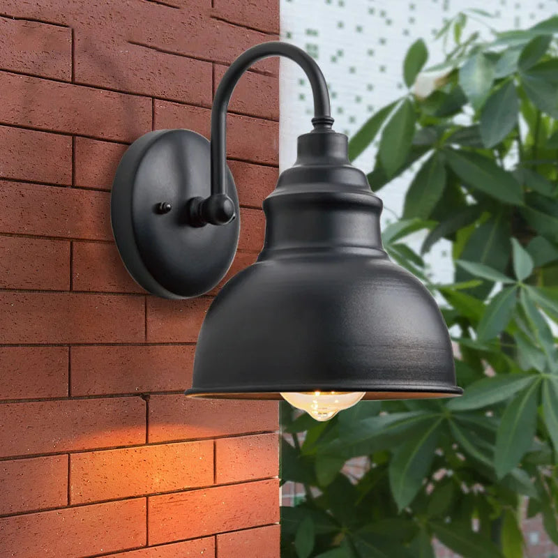 Variant image for Vandtæt Vintage Væglampe med LED til Indendørs og Udendørs Brug – Nostalgisk Design og Blødt Lys-3