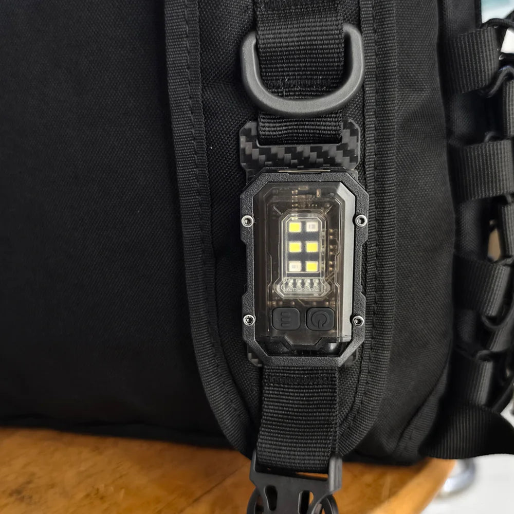 Taktisk Mini-EDC lommelygte | USB-opladelig | Sikkerhedslys til rygsæk og hjelm