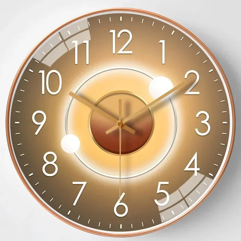 SilentTime - Digitalt vægur i klassisk stil