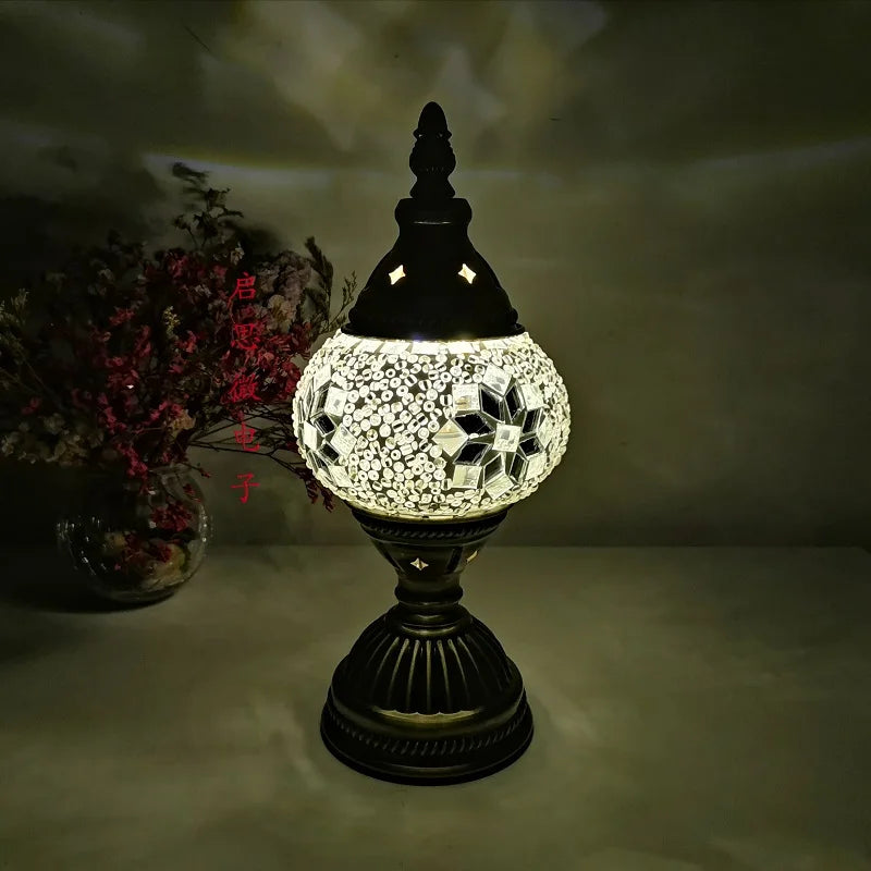 Variant image for Vintage Tyrkisk Mosaik Kunstlampe – Håndlavet Multifarvet Belysning med Unik Æstetik og Varme Lysmønstre-6