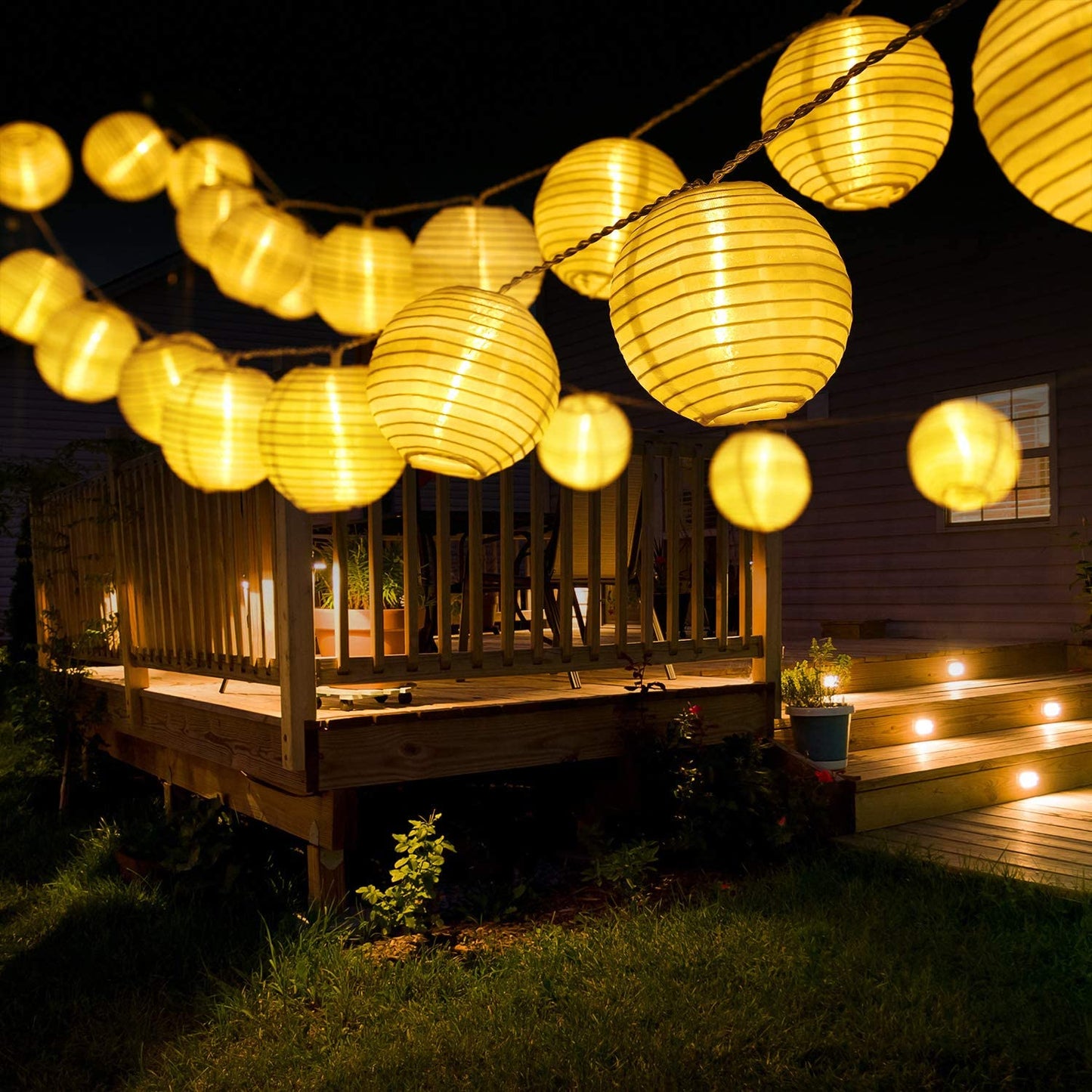 LumiShine - Fortryllende lanterne med solcellebelysning