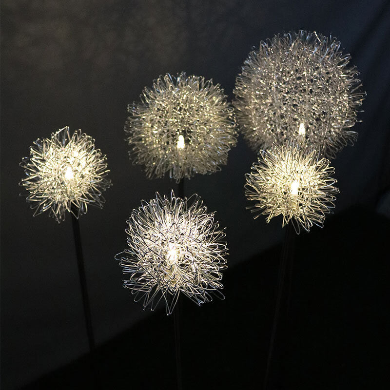 LumiGard - Solcelledrevet mælkebøttekugle-lys