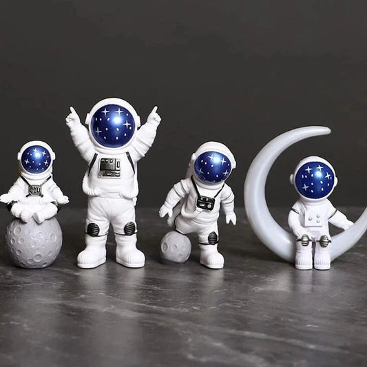 Astronaut Figur | Håndlavet Harsskulptur | Dekoration & Samleobjekt | Til Børn & Voksne