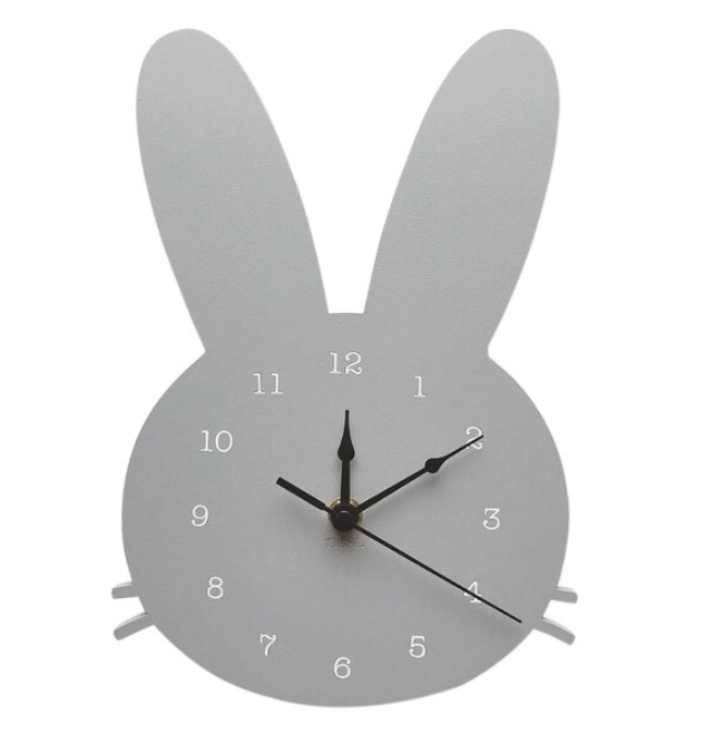 BunnyTime - Sødt vægur til børn i kanindesign