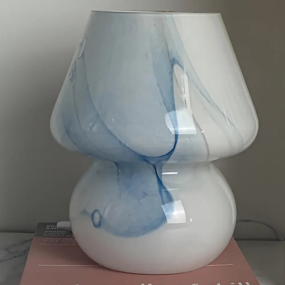 Æstetisk Paddestoelformet Bordlampe i Klar Glas med Blødt Lys – Ideel til Stue og Soveværelse-4