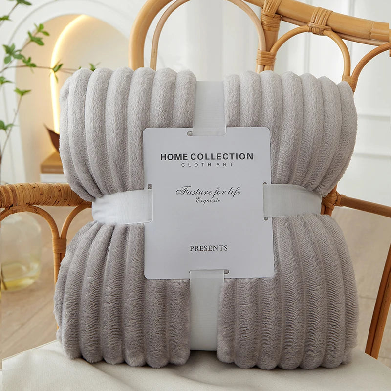 FluffLux - Bredt stribet flannel-fleecetæppe | efterårs- og vinterhygge