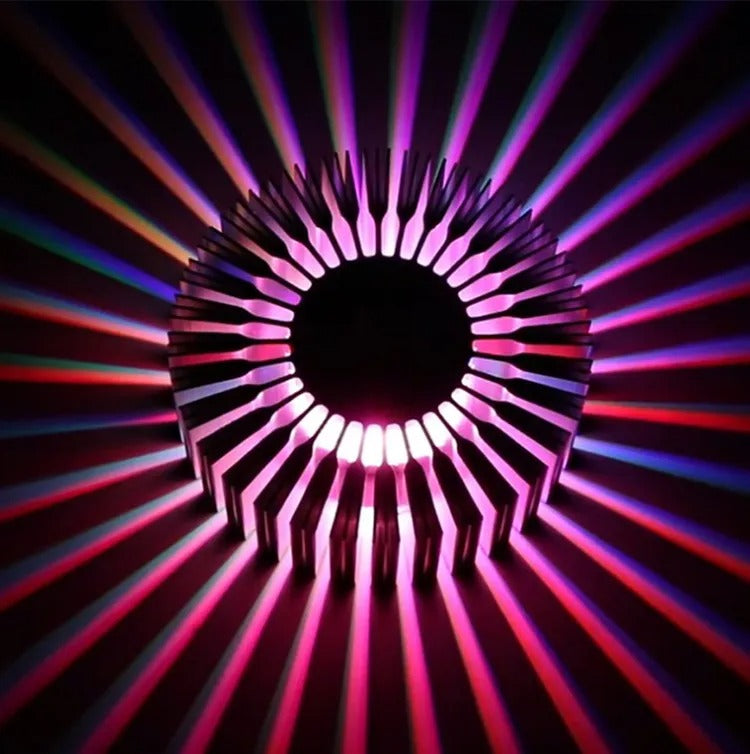 LumaRay - Sunburst Wall Lamp - Dekorativt stemningslys med solstråle-skyggeeffekt