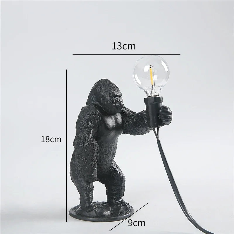 Variant image for Moderne Mini Gorilla Bordlampe – Legende Design til Børneværelser og Skriveborde, Hars, 25 cm Høj, Sort/Hvid-2