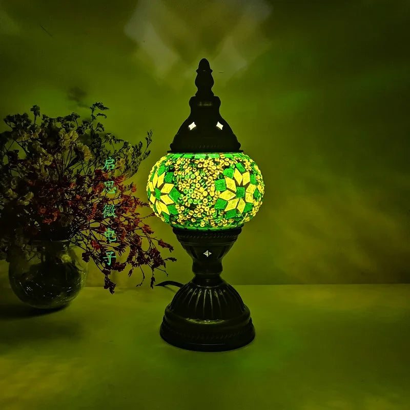Vintage Tyrkisk Mosaik Kunstlampe – Håndlavet Multifarvet Belysning med Unik Æstetik og Varme Lysmønstre-5