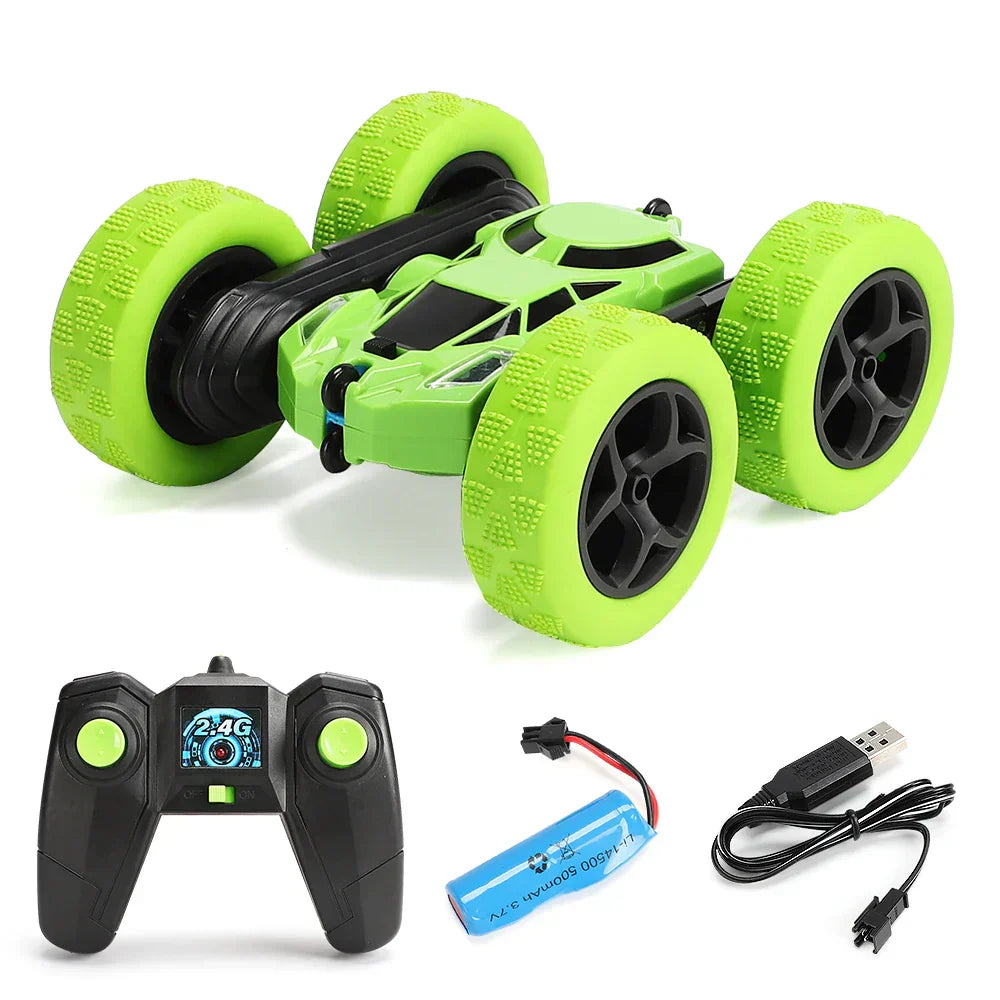 ActionRacer - Dobbeltsidet stunt-RC racerbil med fjernbetjening