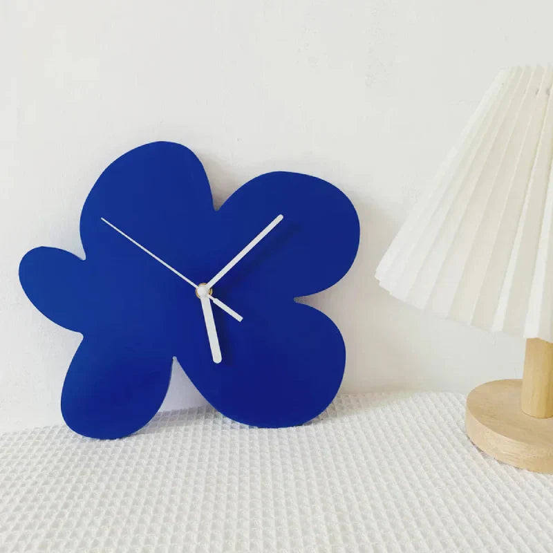 CobaltTick | Klassisk blåt geometrisk vægur - Moderne dekorativt design, minimalistisk vægdekoration