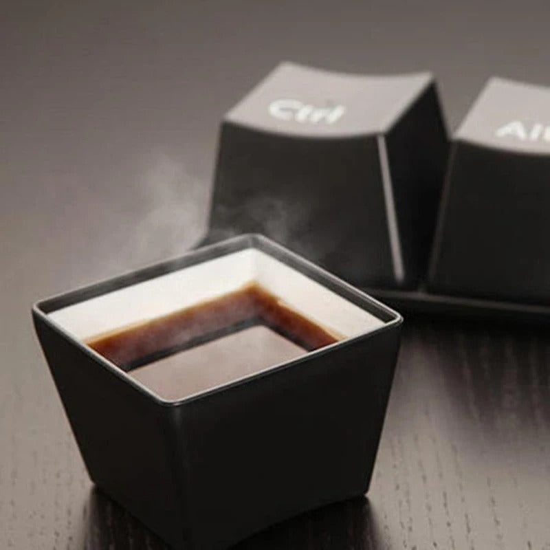 TechCups - 3-delt kreativt Ctrl-Alt-Del-tastatursæt med tekopper