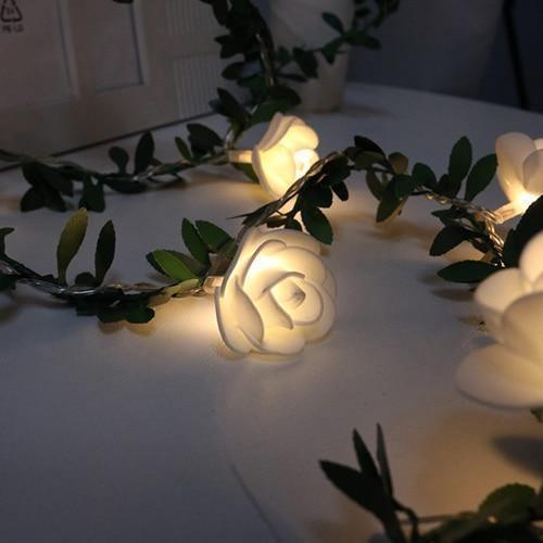VineSpark - Løvede, blomstrende ranker af LED-lys