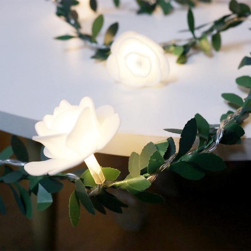 VineSpark - Løvede, blomstrende ranker af LED-lys