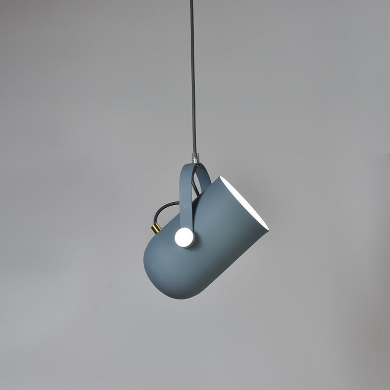 Variant image for Moderne Nordic Hængelampe med Justerbar Vinkel og Minimalistisk Design – Aluminium i Mat Sort og Træfinish-4