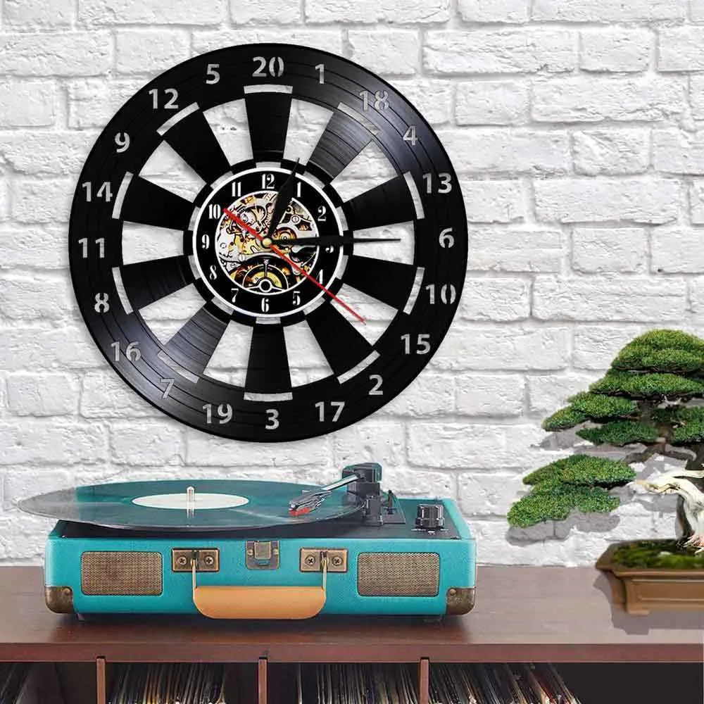 VinylTime - Retro dart-vægur i vinyl